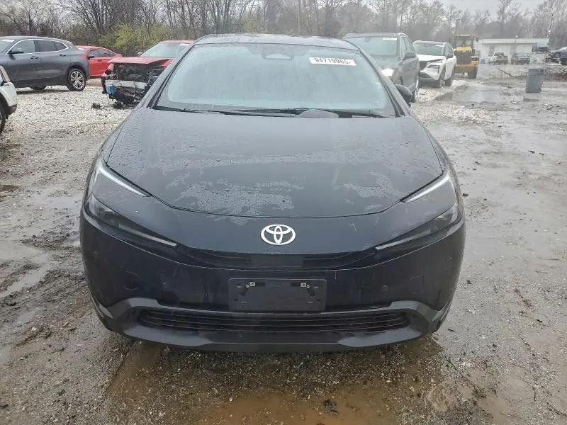 2024 TOYOTA PRIUS LE  