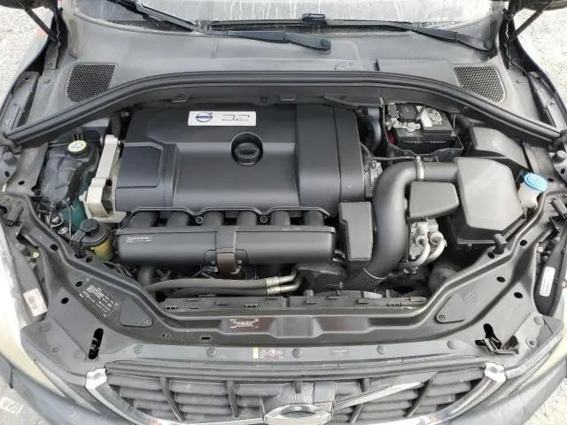 2013 VOLVO XC60 3.2  