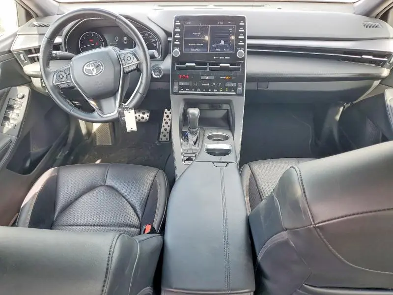 2020 TOYOTA AVALON XSE  