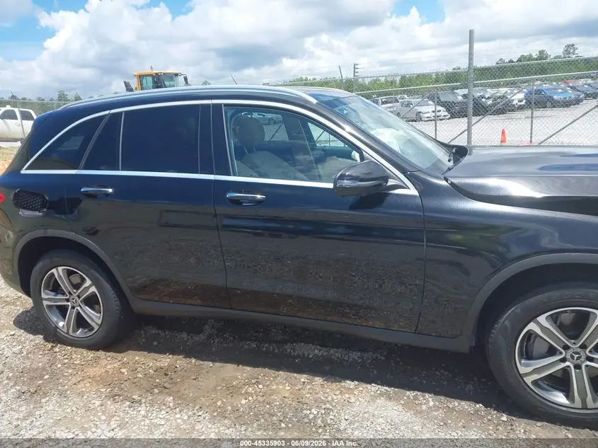 2018 MERCEDES-BENZ GLC 300  