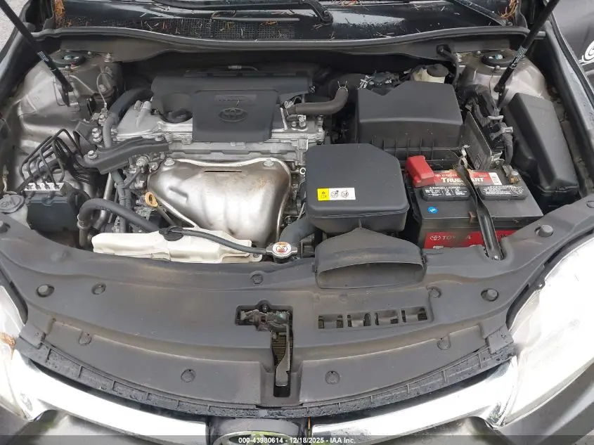 2017 TOYOTA CAMRY LE