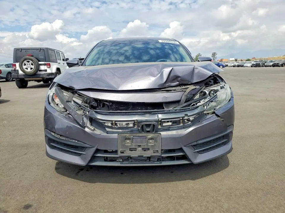 2018 HONDA CIVIC LX  
