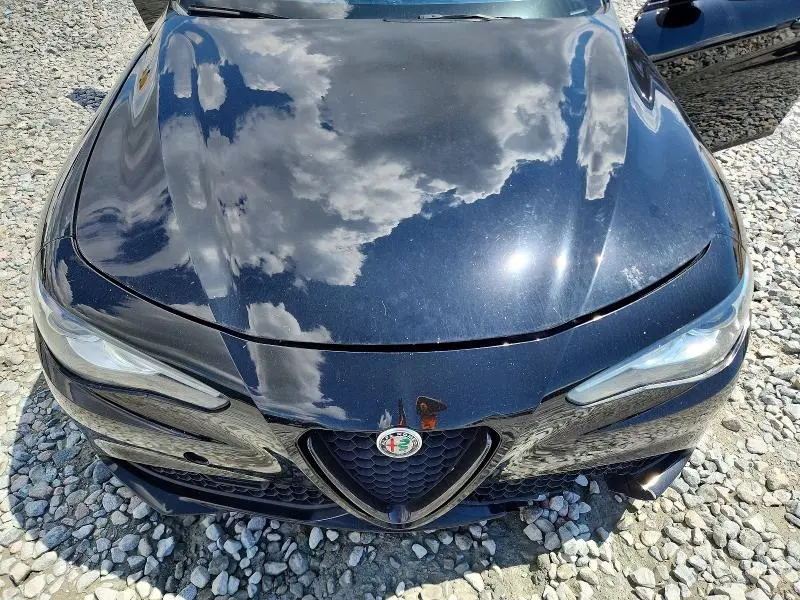 2021 ALFA ROMEO GIULIA SPORT  