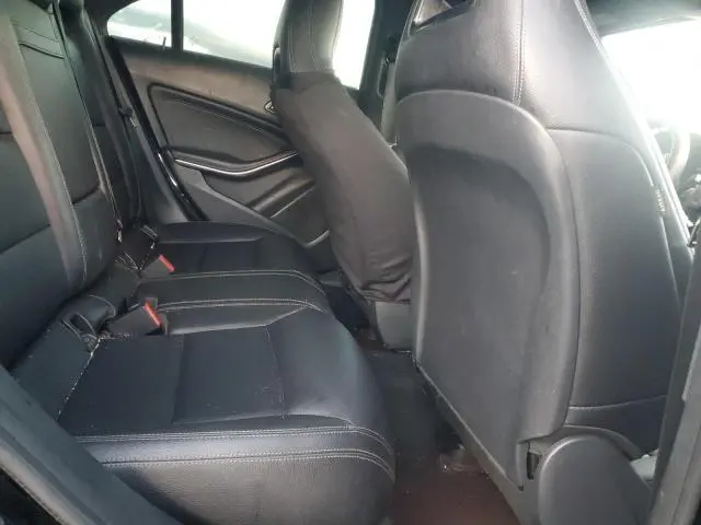 2018 MERCEDES-BENZ CLA 250  