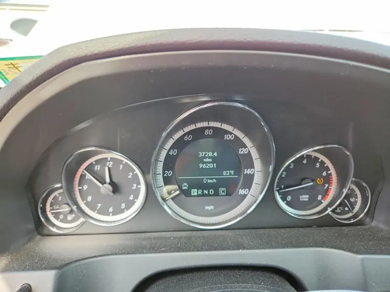 2011 MERCEDES-BENZ E 350  