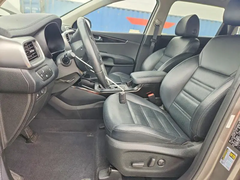 2019 KIA SORENTO EX V6  