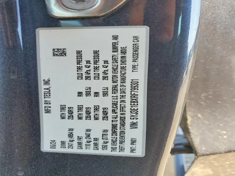 2024 TESLA MODEL 3   