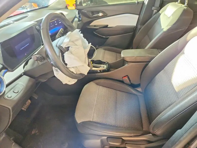 2024 CHEVROLET TRAX 1LT  