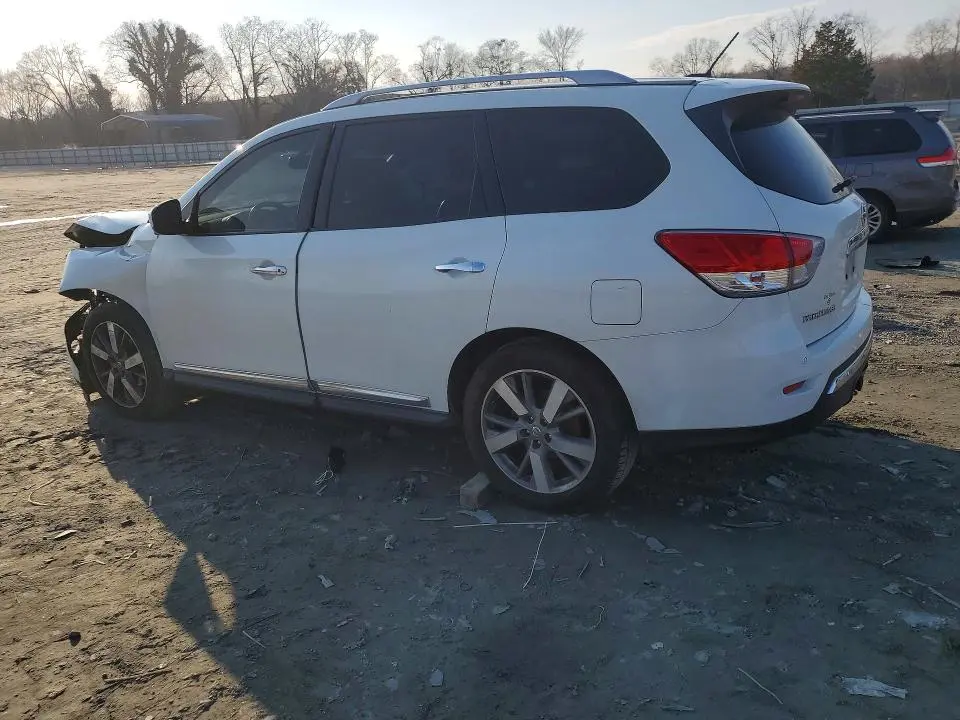 2013 NISSAN PATHFINDER S  