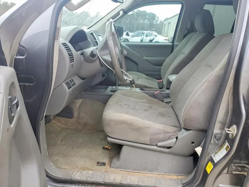 2016 NISSAN FRONTIER S  