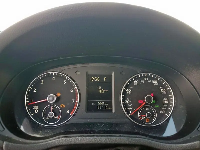 2015 VOLKSWAGEN PASSAT S  