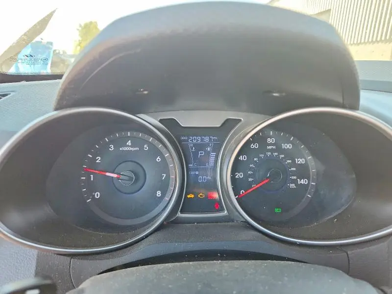 2013 HYUNDAI VELOSTER BASE  