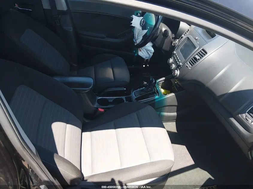 2017 KIA FORTE S