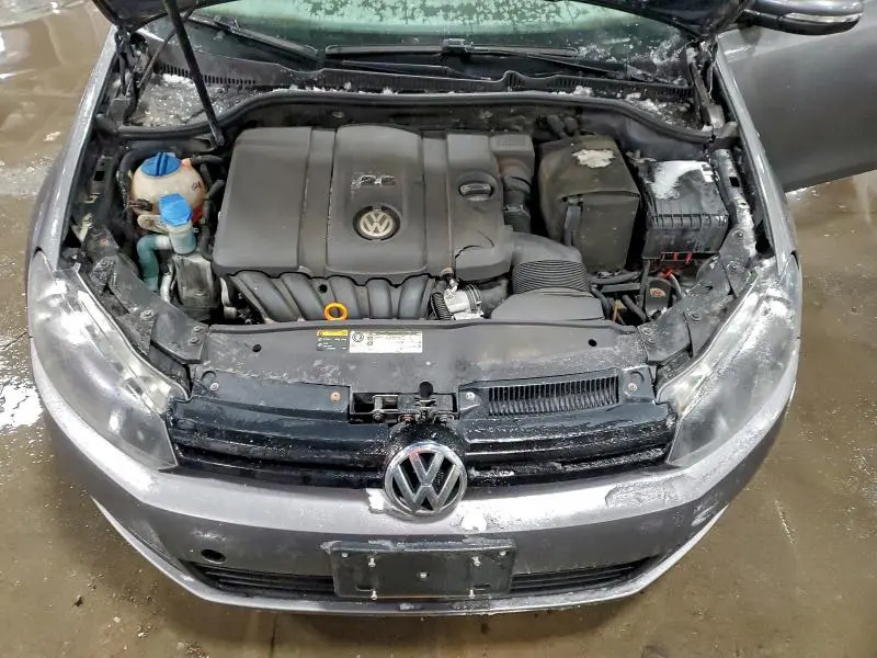 2013 VOLKSWAGEN GOLF   
