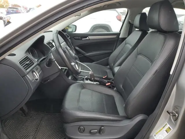 2014 VOLKSWAGEN PASSAT SE  