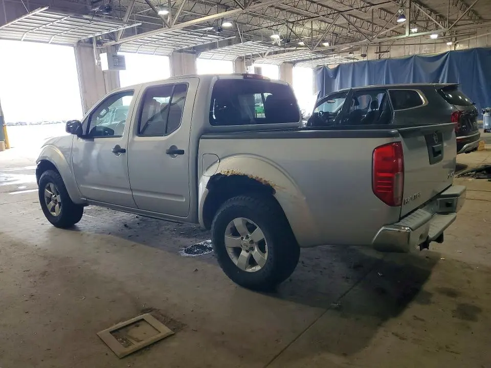 2013 NISSAN FRONTIER S  