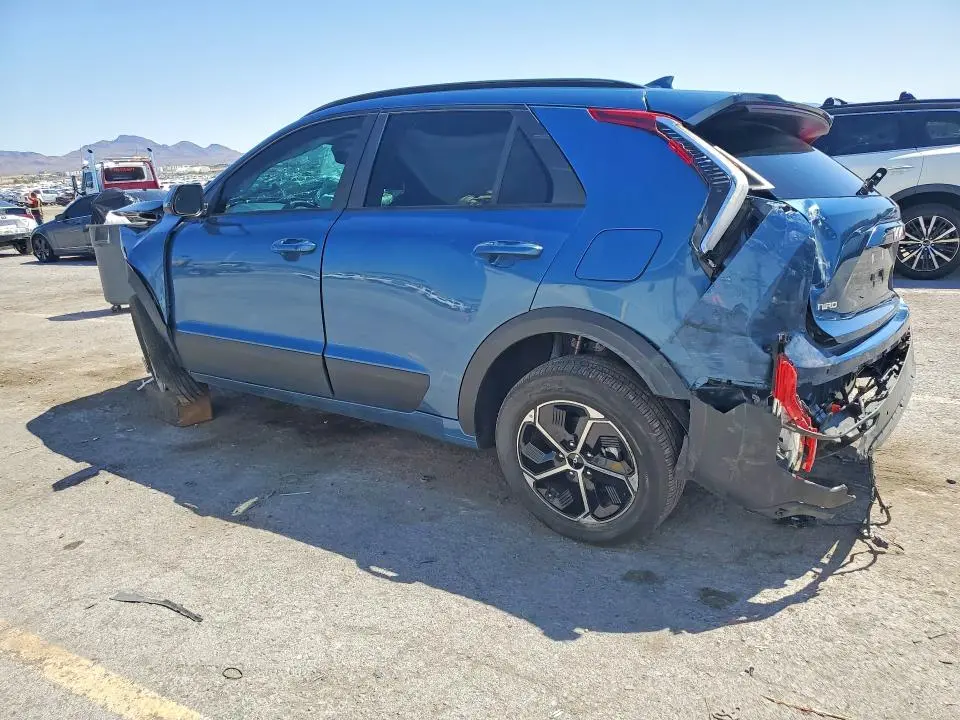 2025 KIA NIRO EX  