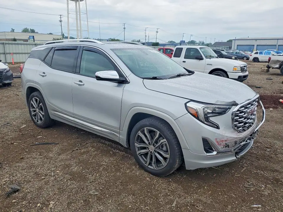 2018 GMC TERRAIN DENALI  