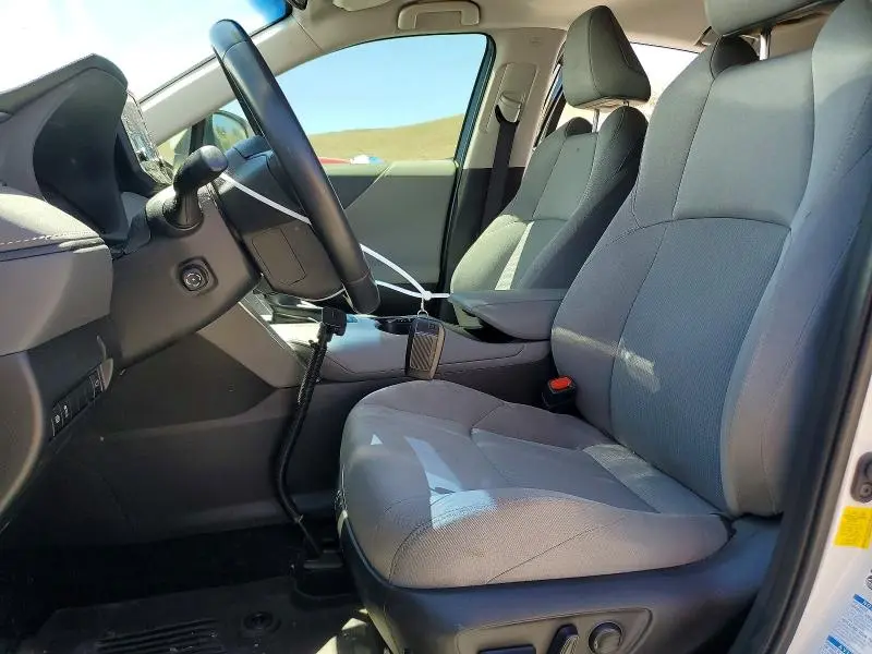 2021 TOYOTA VENZA LE  