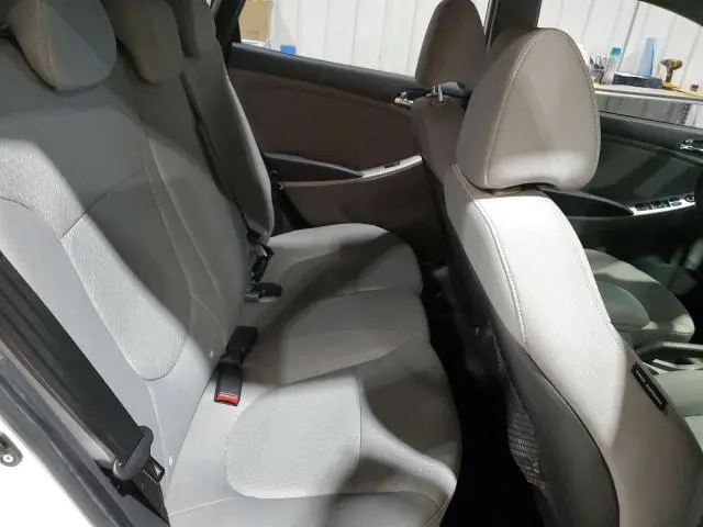 2012 HYUNDAI ACCENT GLS  