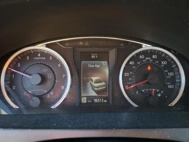 2015 TOYOTA CAMRY LE  