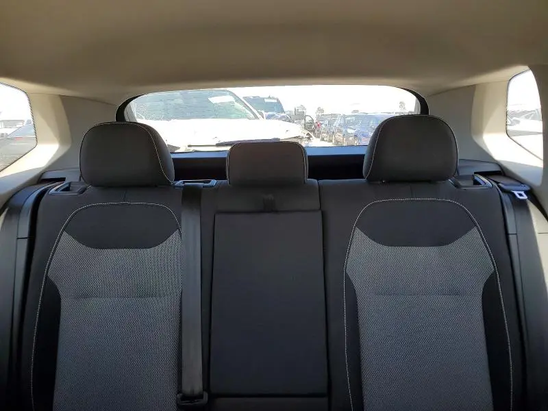 2024 VOLKSWAGEN TAOS   
