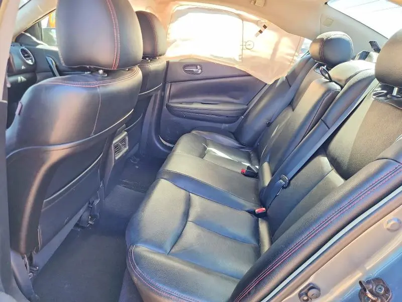 2010 NISSAN MAXIMA S/SV  