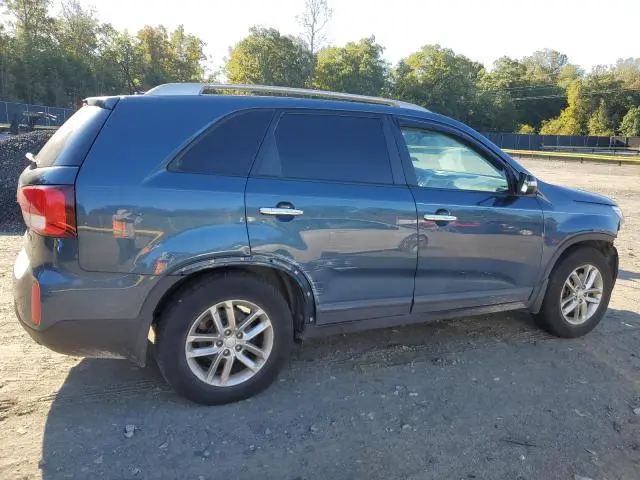 2015 KIA SORENTO LX  