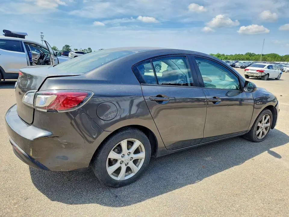 2011 MAZDA 3 I  