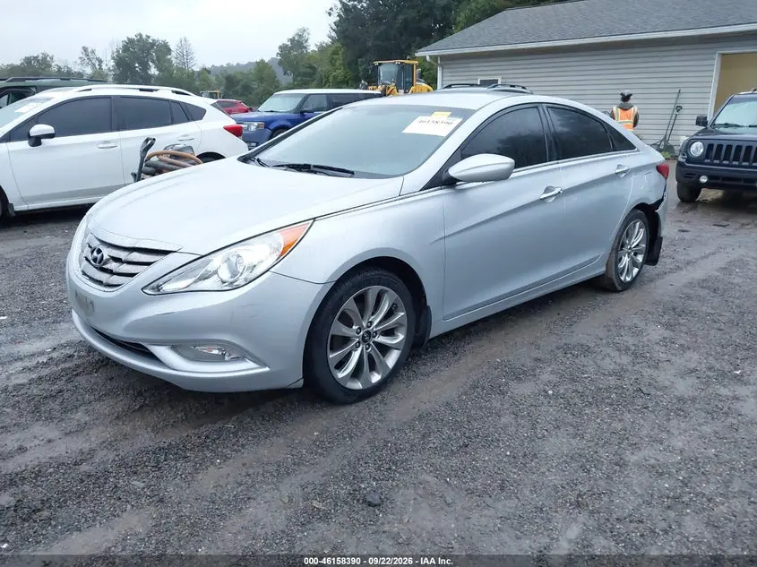 2012 HYUNDAI SONATA SE