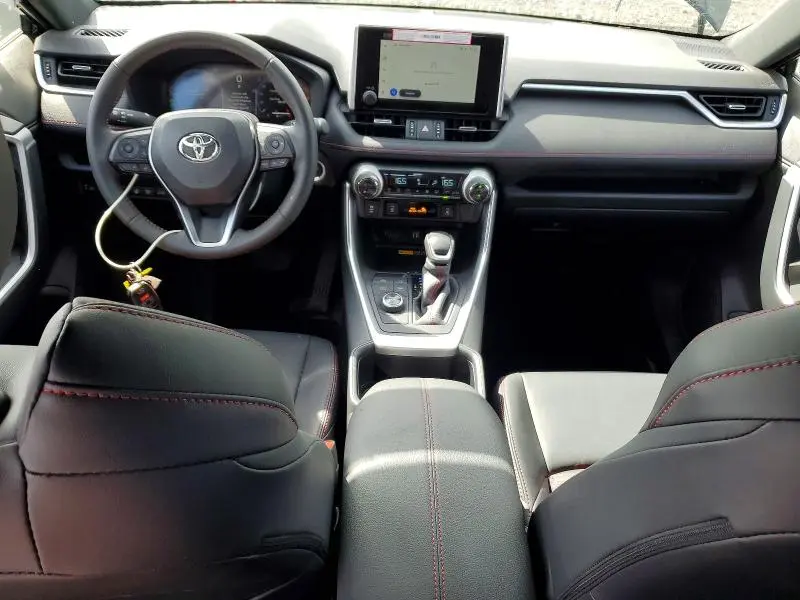 2025 TOYOTA RAV4 XSE  
