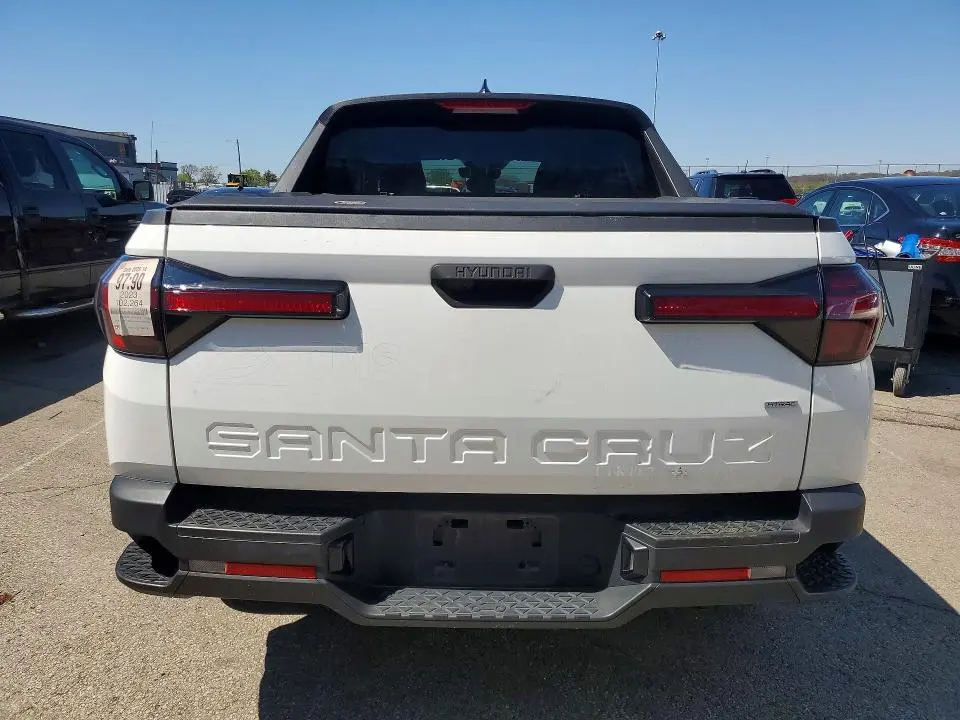 2023 HYUNDAI SANTA CRUZ SE  