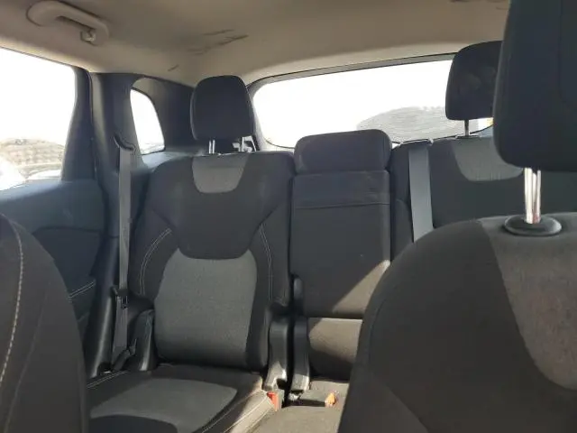 2015 JEEP CHEROKEE SPORT  