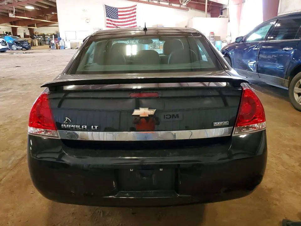 2011 CHEVROLET IMPALA LT  