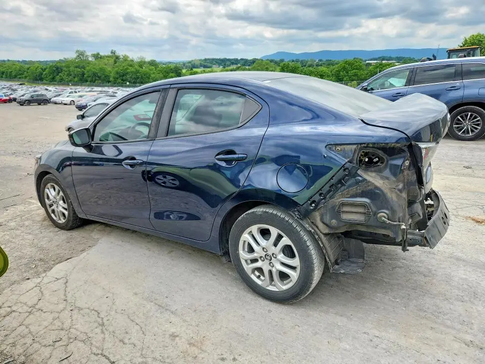 2017 TOYOTA YARIS IA BASE  