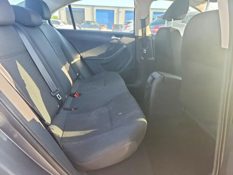 2014 VOLKSWAGEN JETTA BASE  