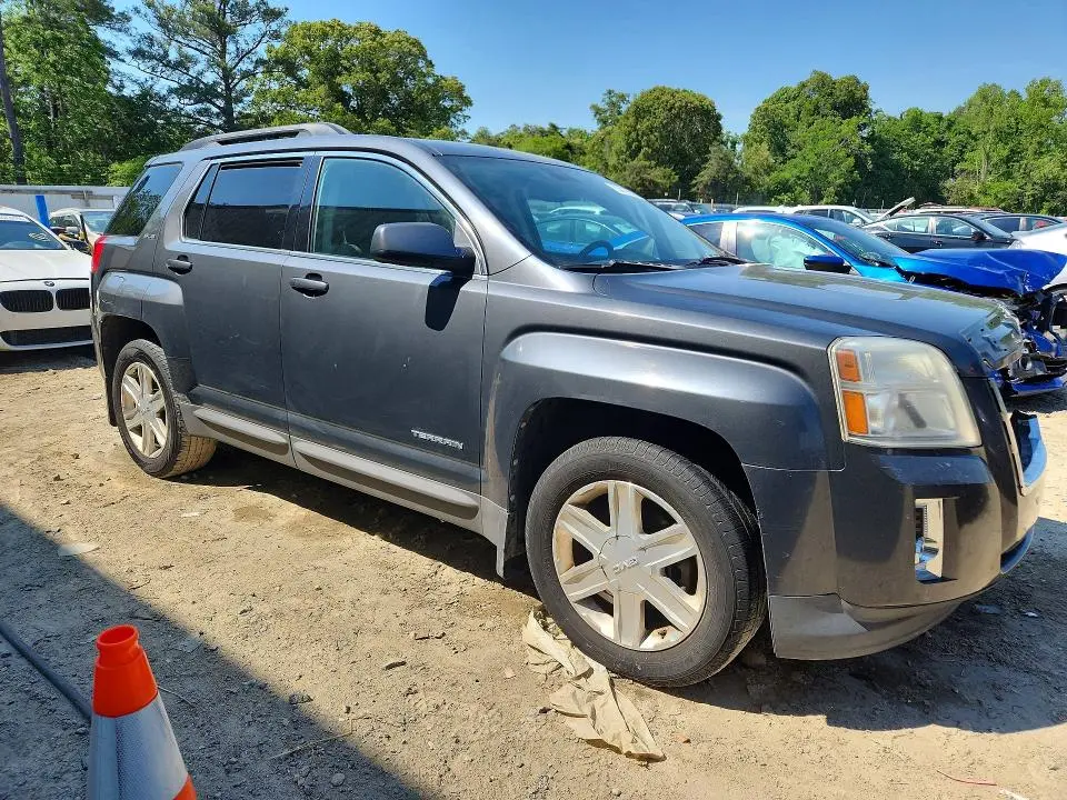 2011 GMC TERRAIN SLE  