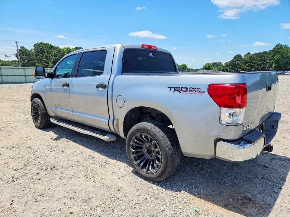 2010 TOYOTA TUNDRA CREWMAX SR5  