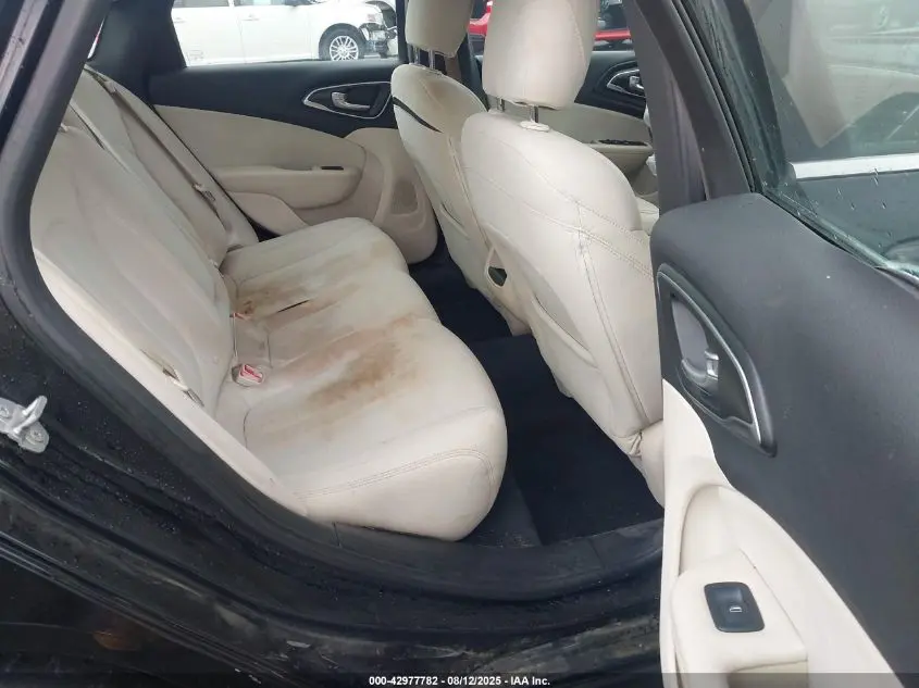 2015 CHRYSLER 200 LIMITED