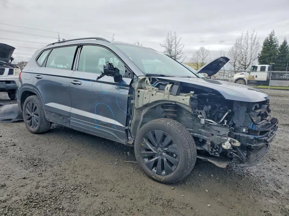 2022 VOLKSWAGEN TAOS S  