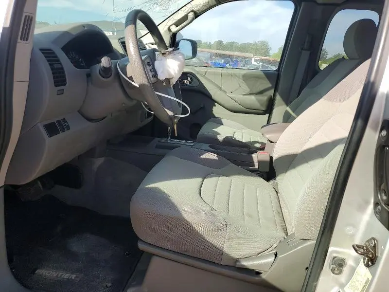 2014 NISSAN FRONTIER S  
