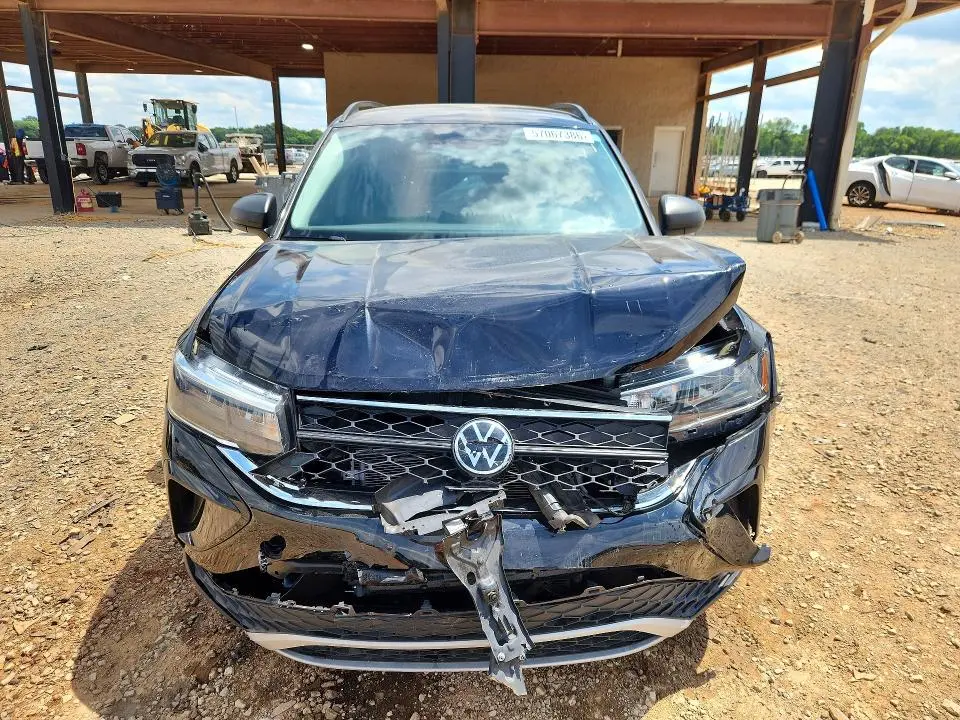 2024 VOLKSWAGEN TAOS S  
