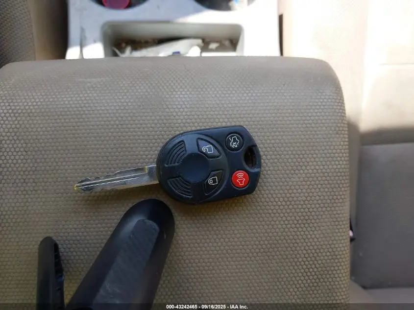 2010 FORD ESCAPE XLT