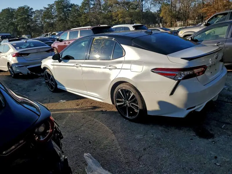 2019 TOYOTA CAMRY XSE  