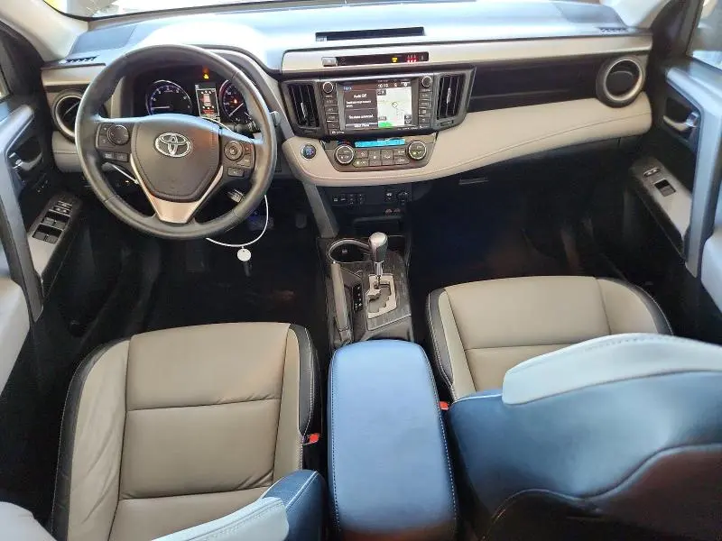 2017 TOYOTA RAV4 PLATINUM  