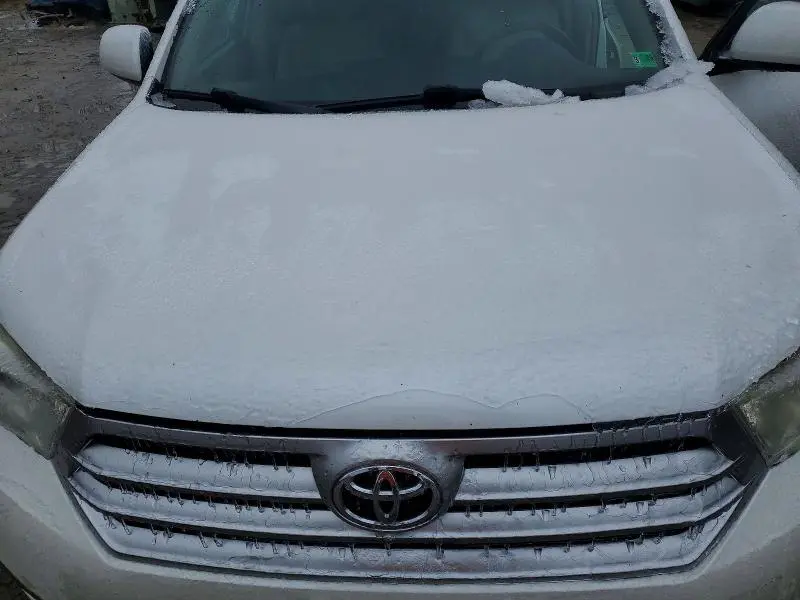 2012 TOYOTA HIGHLANDER BASE  