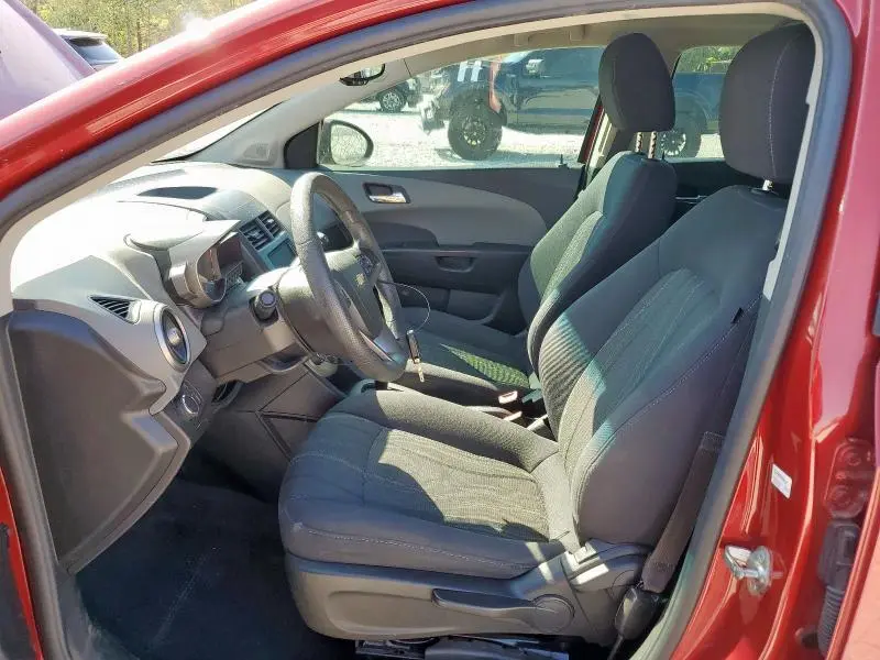 2013 CHEVROLET SONIC LT  