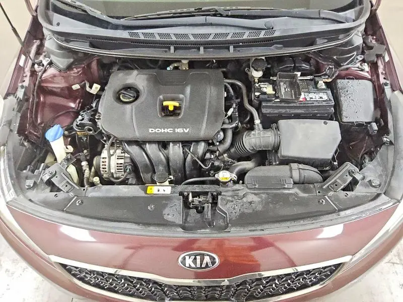 2017 KIA FORTE LX  