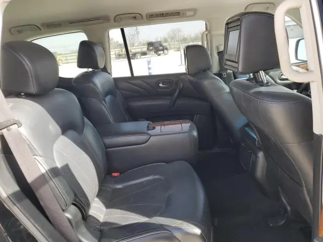 2017 INFINITI QX80 BASE  