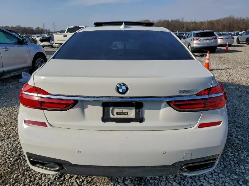 2019 BMW 750 I  